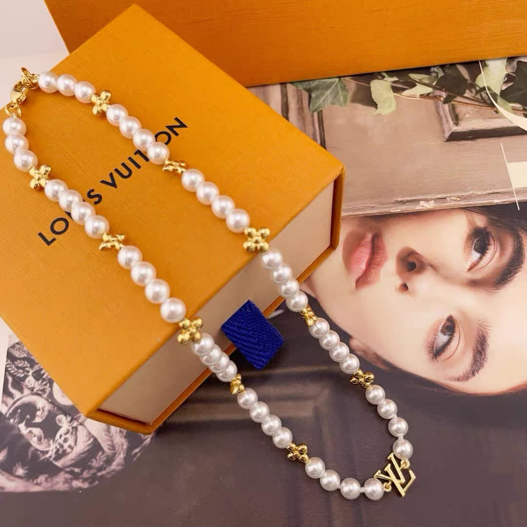 Louis Vuitton Pearl & Gold Bracelet and Necklace Set